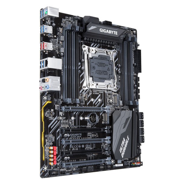 Mainboard_Gigabyte_X299_UD4_3